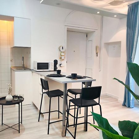 S&M Apartments "Casa Anna" - Crocetta M3 Milan Luaran gambar