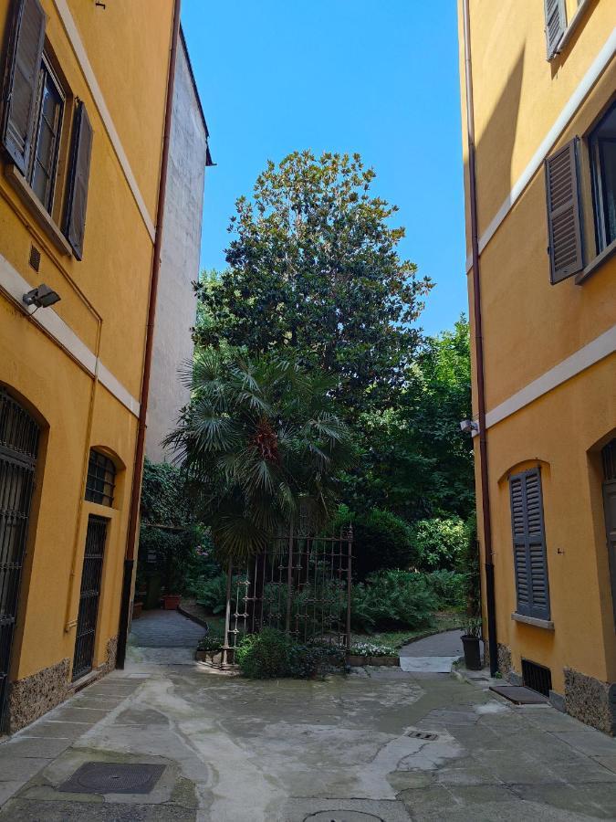 S&M Apartments "Casa Anna" - Crocetta M3 Milan Luaran gambar