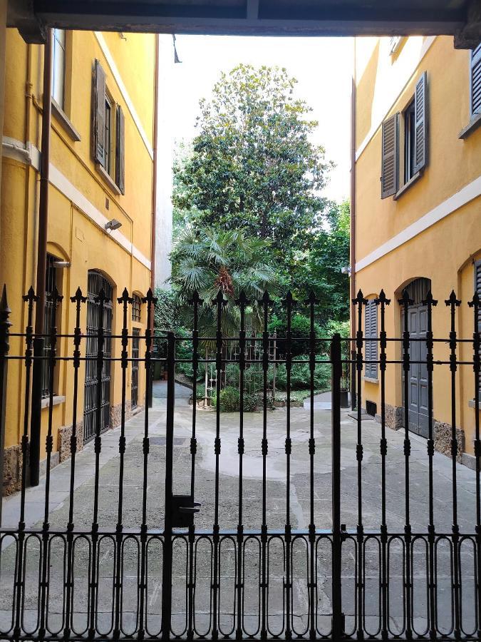 S&M Apartments "Casa Anna" - Crocetta M3 Milan Luaran gambar